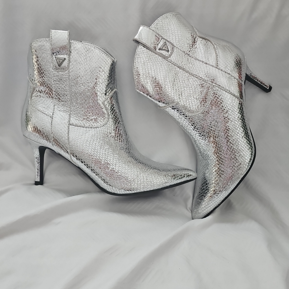 GUESS Metalic Silver Snake Print Pointed-Toe Ankle Boots